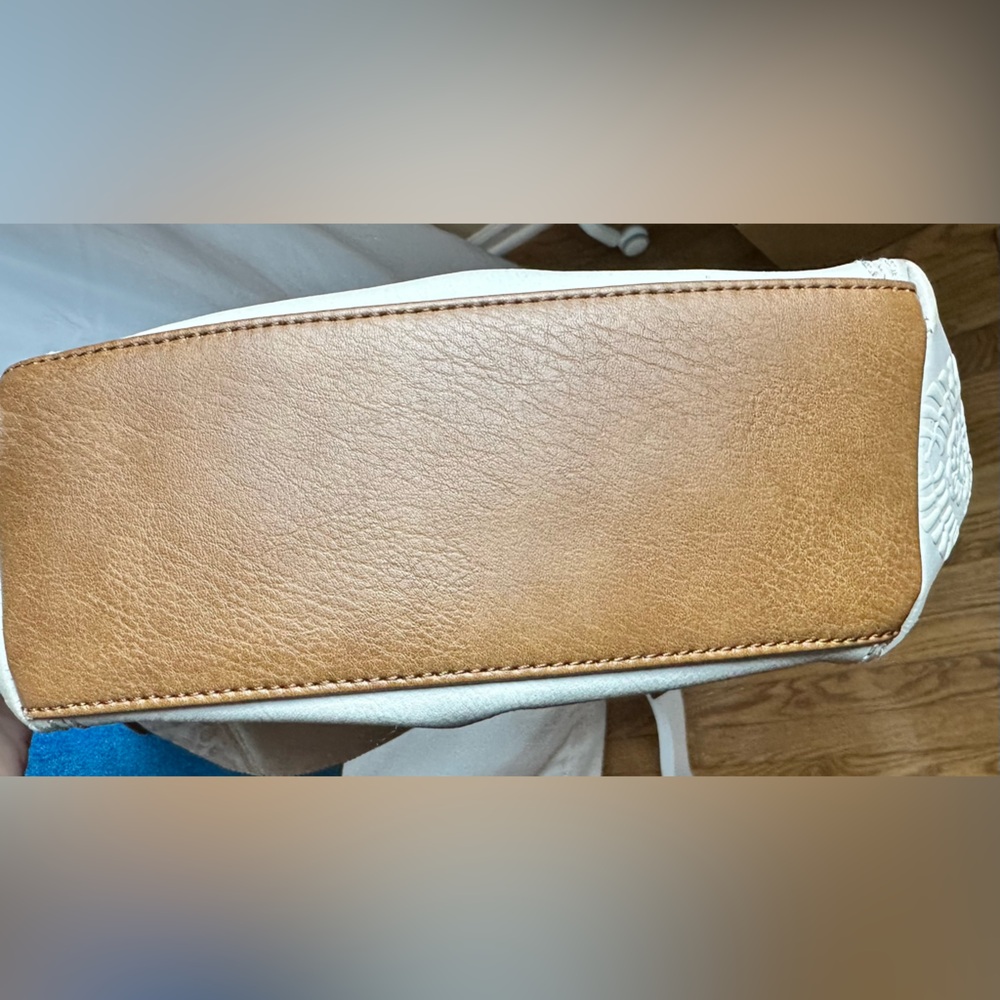 Gorgeous Stone / Cream Crossbody Bag by The Sak - Picture 11 of 15